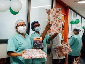 Em comemoração ao dia da enfermagem, escola reforma Unidade de Saúde na capital