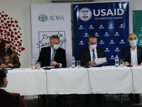 Agência americana premia ADRA por projeto com desabrigados na Sérvia