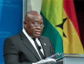 Presidente de Gana promete empenho em questões de liberdade religiosa