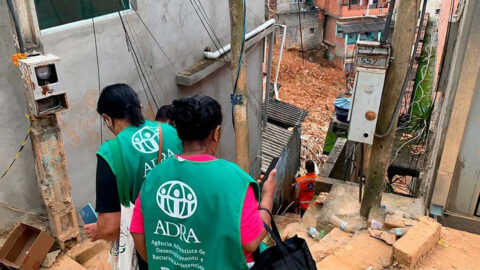 Vítimas de chuvas fortes em SP recebem ajuda de agência adventista