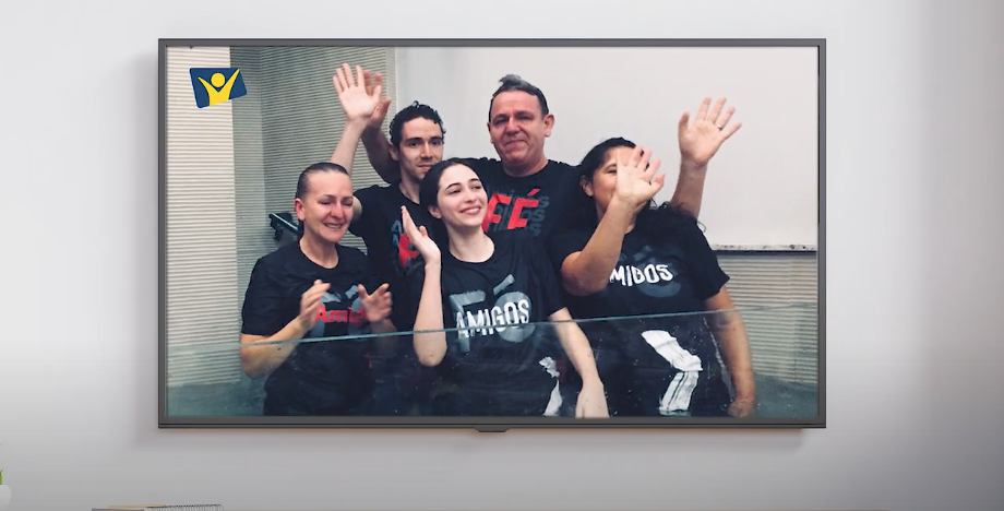 Família começa classe bíblica em casa por influência da TV Novo Tempo e decide pelo batismo