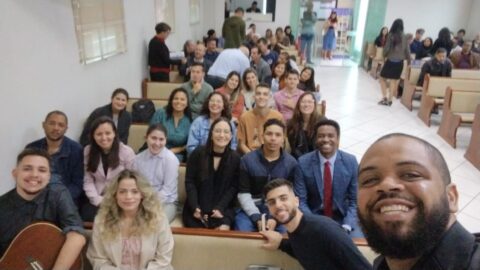 Centro Universitário Adventista de São Paulo envia cantores e pregadores para igrejas em Santa Catarina