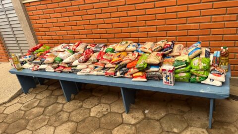 ASA de Tijucas recebe doação de 150 quilos de alimentos