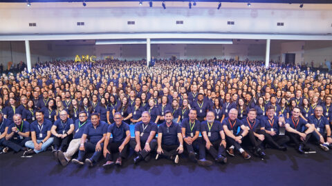 Congresso educacional no Sul do Brasil reúne mais de 2.700 professores e enfatiza conexão com Deus