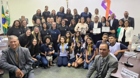Escola Adventista recebe moção de parabenização pelo jubileu de ouro