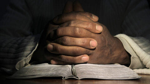 Campanha de oração conecta-se à distribuição do livro O Grande Conflito