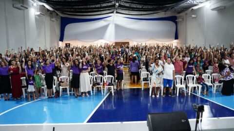 Convenção evangelística do Ministério da Mulher reúne mais de 800 pessoas em Montes Claros