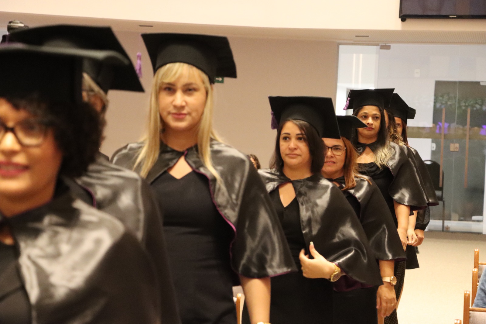 Mulheres participam da I Formatura do curso de Liderança Feminina no Rio