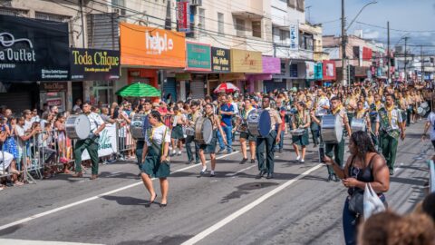 Desbravadores participam da celebração pelo aniversário de 488 anos de Vila Velha ES