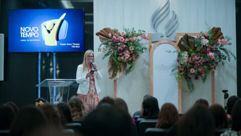 Encontro espiritual destaca papel das esposas de pastores adventistas no ES