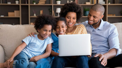 Dia das Crianças em casa: 5 dicas de atividades para fazer em família