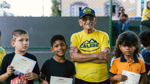 Aos 99 anos, ex-combatente da 2ª Guerra Mundial é voluntário na Missão Calebe