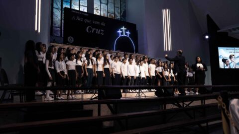 Colégio Adventista promove Cantata de Páscoa solidária em apoio às vítimas das chuvas no Rio