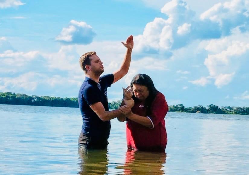 Semana Santa tem evangelismo com mais de 300 batismos no Oeste Paulista