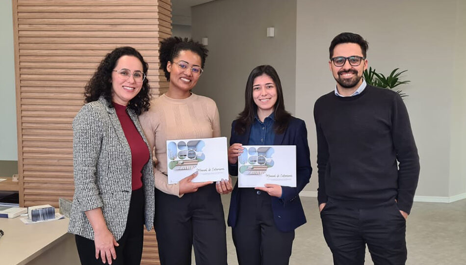 Equipe de jornalismo e engenharia e arquitetura que contribuiu para a elaboração do projeto.