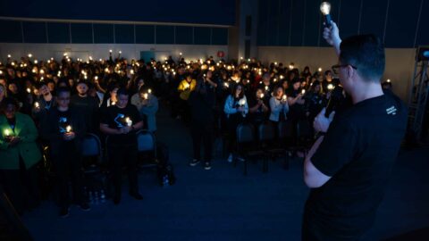 Evento inspira colaboradores a serem luz na vida dos alunos