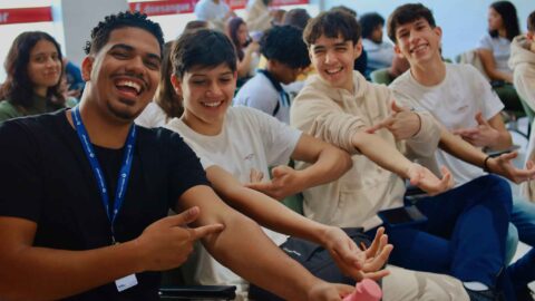 Coral Jovem do Colégio Adventista de Petrópolis mobiliza alunos para doar sangue