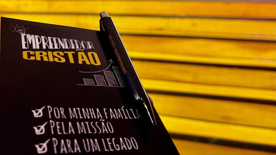 Empreendedores cristãos se encontram em evento em Porto Alegre com palestras voltadas para negócios e finanças.