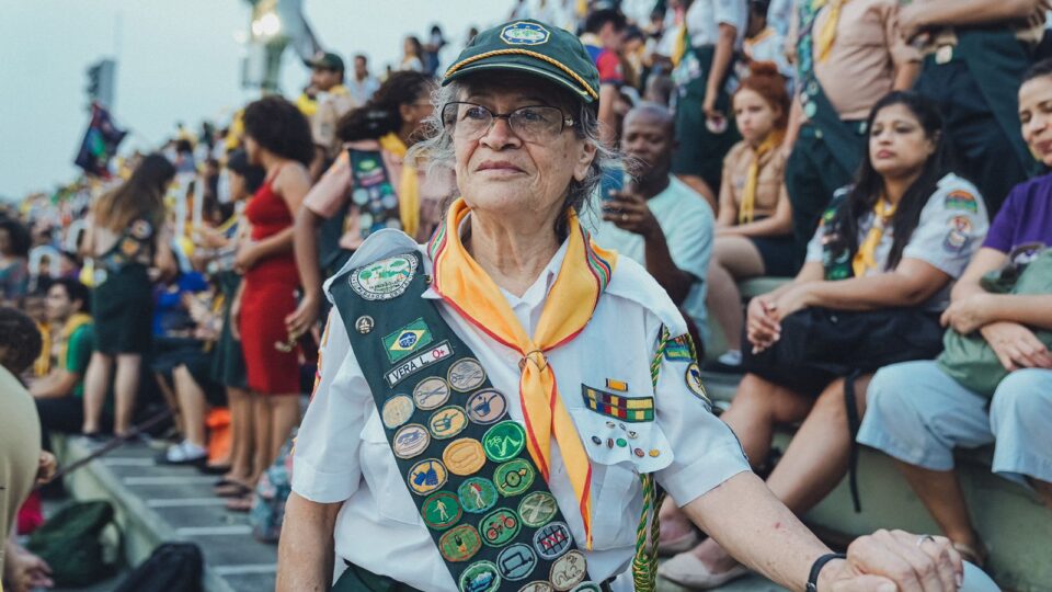 Vera Lúcia Gomes de Oliveira é a primeira mulher investida em Líder Master Avançado do Brasil (Foto: Davison Alex) 