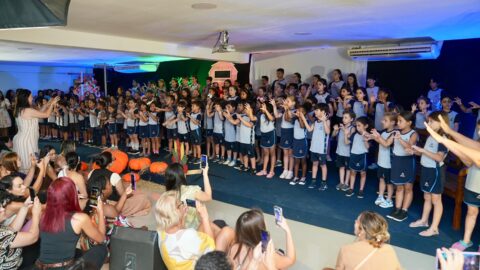 Colégio Adventista de Macaé celebra Thanksgiving com premiações de destaque acadêmico