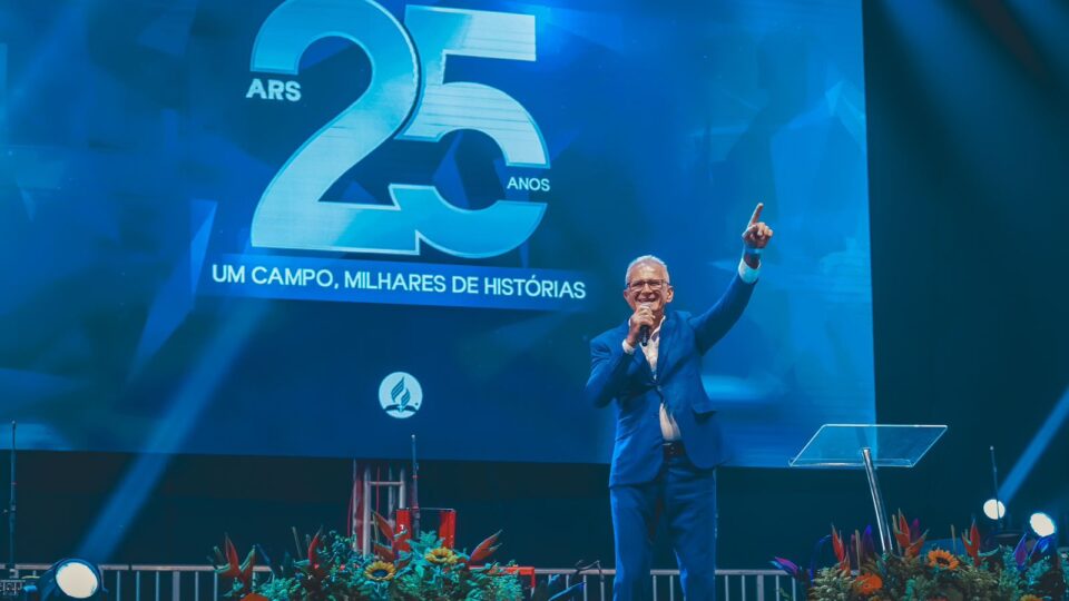 Cantor Luiz Cláudio (Foto: Thalles Paixão)
