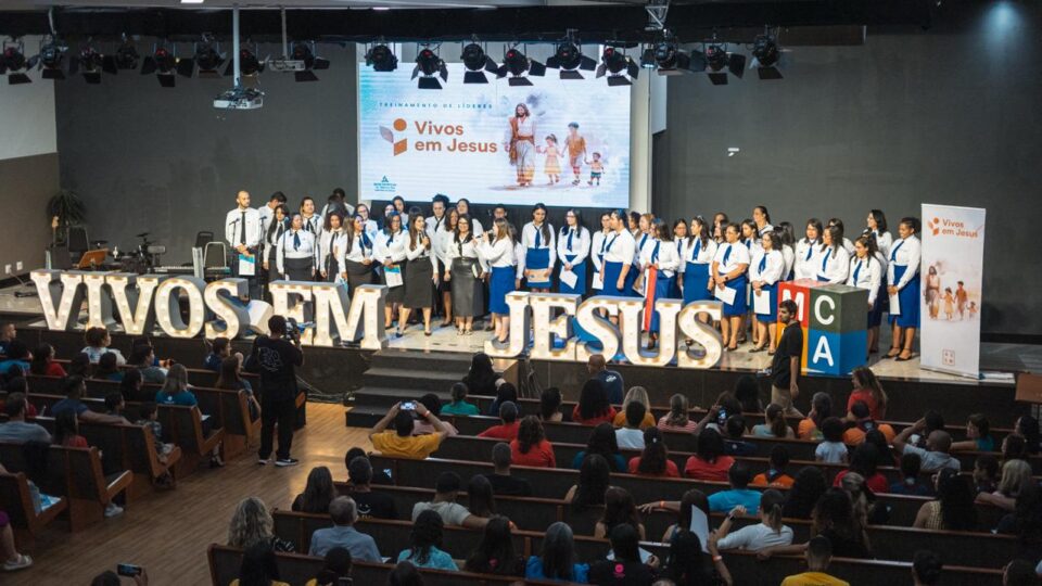 A abertura da Convenção contou com uma Investidura de novos líderes (Foto: Centro de Mídia AES & ASES)