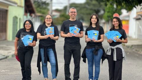 Distribuição do livro “A Chave da Virada” mobiliza milhares de voluntários no Vale do Paraíba