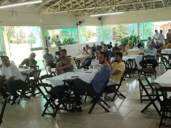 encontro de homens