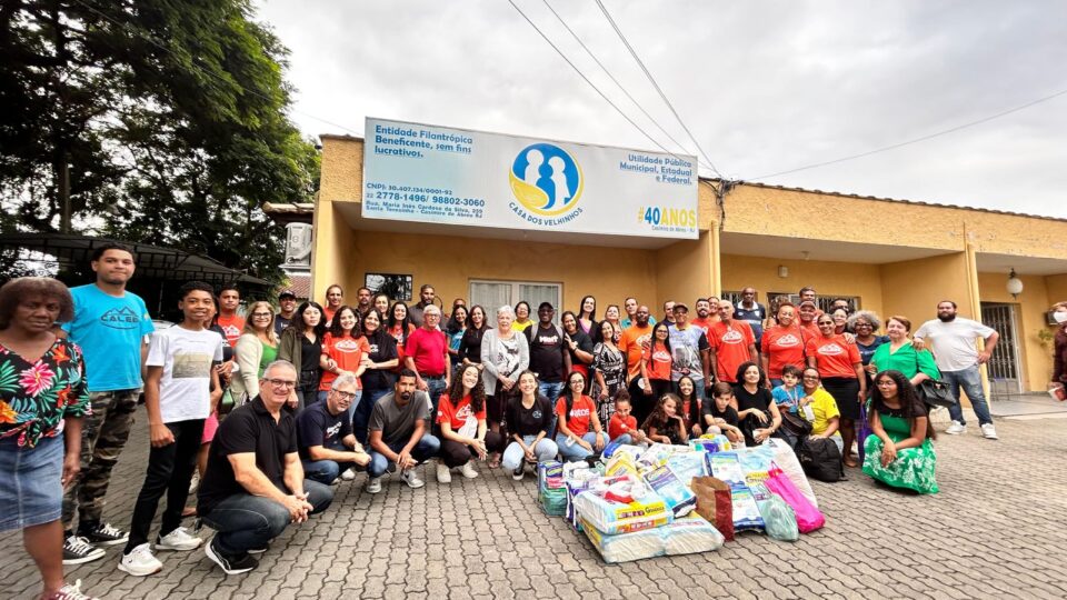 Juventude leva solidariedade e esperança a idosos em ação missionária no interior do Rio