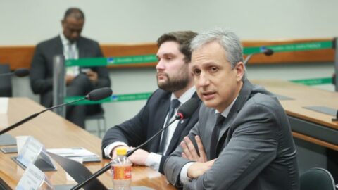 Diretor da Faculdade de Medicina do UNASP participa de audiência na Câmara dos Deputados