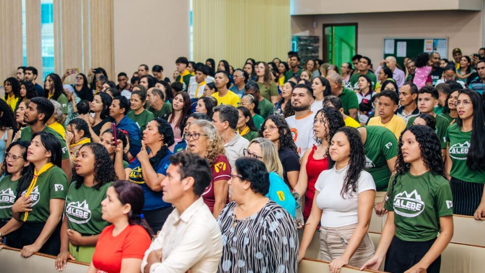 Mais de 15 mil jovens assumiram o comprimisso com a missão no norte do Pará (Foto: Glésio Moura)