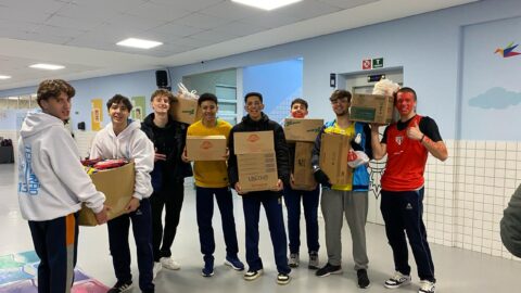 Gincana das Cores mobiliza comunidade escolar em uma grande corrente do bem