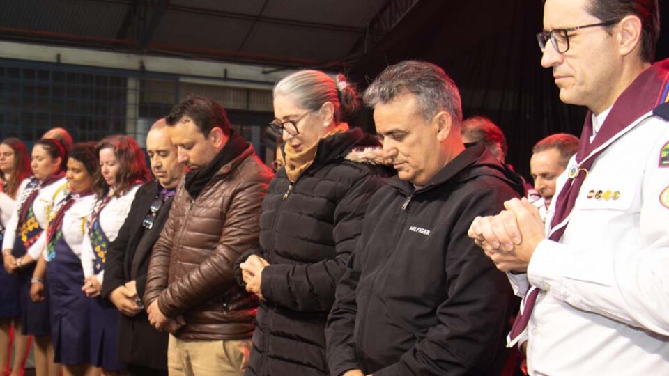 Aventuri ANRS “Estrelas de Deus”