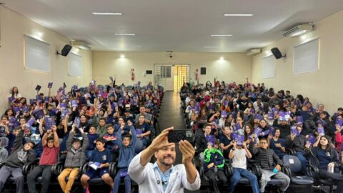Projeto Quebrando o Silêncio leva palestras sobre segurança digital para escolas