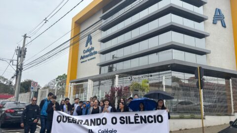 Colégio Adventista de Varginha leva às ruas alerta contra violência digital