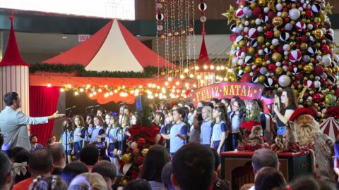 Coral Kids emociona público em apresentação no Shopping Continente
