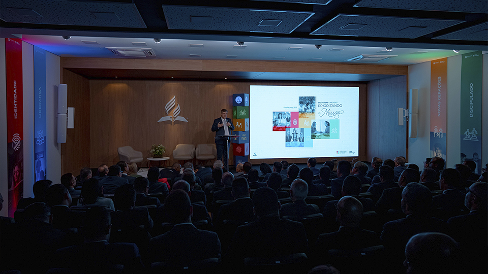 Apresentação das quatro novas prioridades estratégicas de trabalho para os próximos cinco anos (Foto: Thalles Paixão)