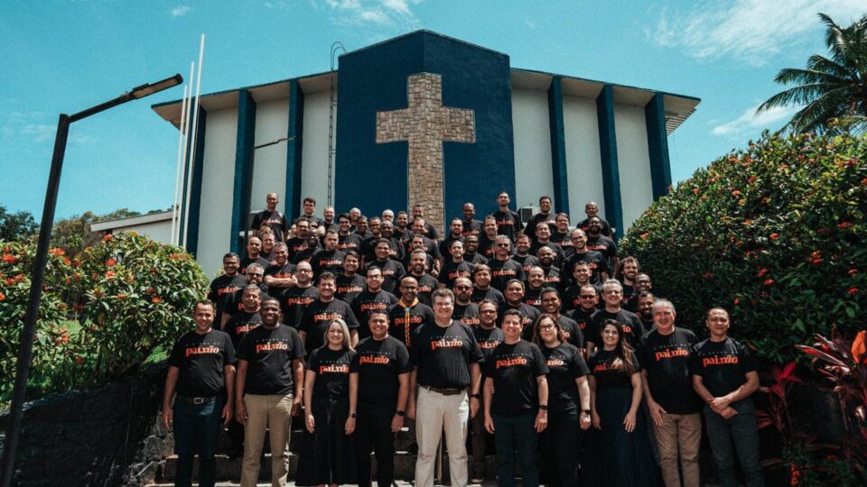 Grupo posa para foto oficial do Concílio (Foto: Matheus Amaral)