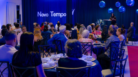 Jantar especial aproxima amigos da TV Novo Tempo e convidados em BH