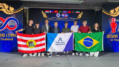 Educação Adventista é destaque em competição mundial de matemática na Tailândia