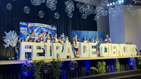 Feira científica transforma aprendizado em experiência real