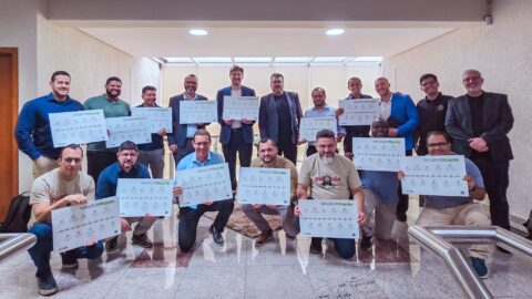 Pastores discutem planos e técnicas para plantio de igrejas no centro do Rio Grande do Sul