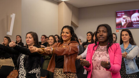 Congresso Mãe Plena fortalece mães com orientação espiritual e prática no norte do RS