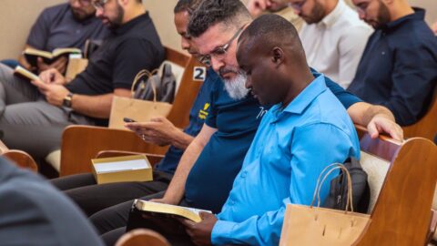 Seminário mobiliza pastores no centro do RS para ações de fidelidade e visitação nas igrejas