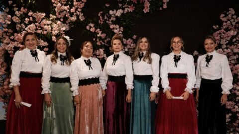 Chá evangelístico em Belém inspira mulheres a refletirem sobre a graça de Deus