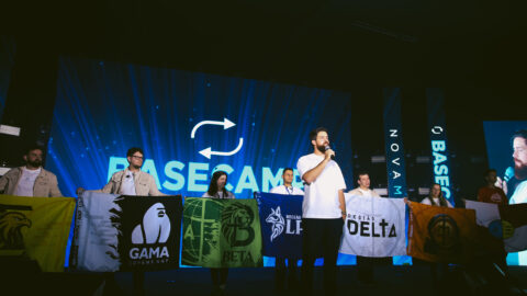 Basecamp: Encontro mobiliza mais de mil jovens no norte paranaense