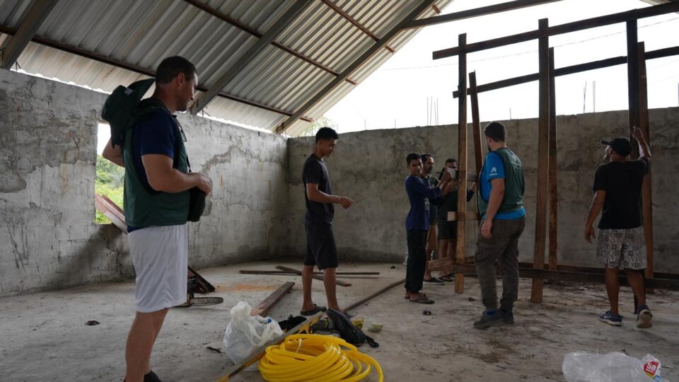 Participantes do encontro durante uma das atividades do Serviço Voluntário Adventista