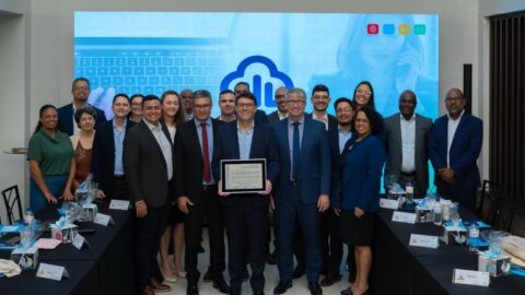 Associação Mineira Central recebe certificação de Excelência em Secretaria