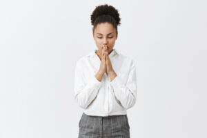 Evidências científicas: oração fortalece a saúde