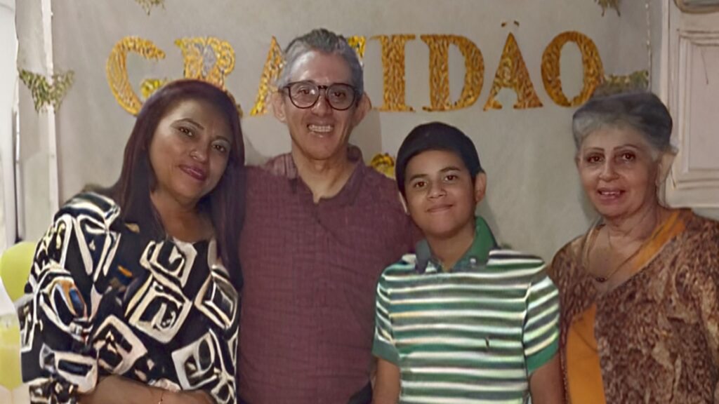 Imigrante venezuelano explica significado de “saudade” e encontra esperança através da ADRA